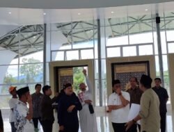 Bupati Luwu Timur melakukan tinjauan pembangunan Masjid Islamic Center Luwu Timur yang berlokasi di Kota Malili.