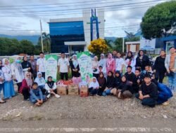 Family SDN 238 Mallaulu Gelar Kegiatan Berbagi Takjil, Meningkatkan Semangat Kebersamaan di Bulan Ramadhan
