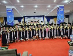 49 ASN LUWU TIMUR DIWISUDA DI UNIVERSITAS MUHAMMADIYAH PALOPO: MOHAMMAD YANI RAHMAN JADI WISUDAWAN TERBAIK