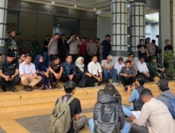 DPRD Luwu Timur Menerima Aksi Unjuk Rasa Aliansi Mahasiswa, Pemuda dan Masyarakat