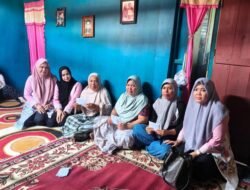 Wujud Kepedulian, IKA DPRD Luwu Timur Santuni Korban Kebakaran di Malili